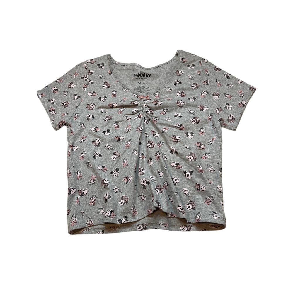 DISNEY MICKEY AND FRIENDS Cropped Short Sleeve V-Neck T-Shirt Gray Multi XLarge